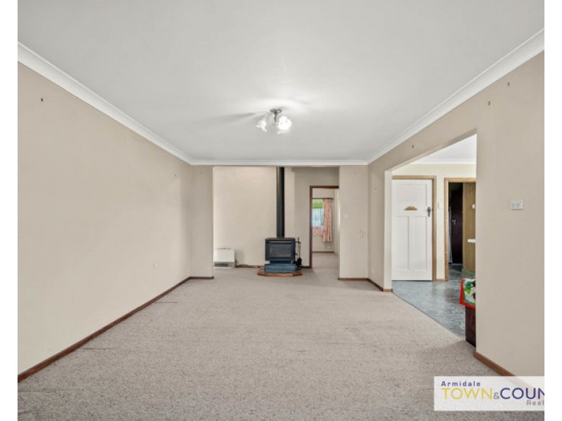 209 Sandon Street, Guyra NSW 2365