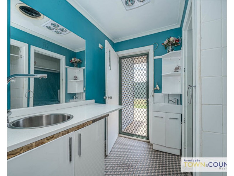 8 Stephens Street, Armidale NSW 2350