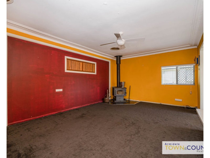 8 Stephens Street, Armidale NSW 2350