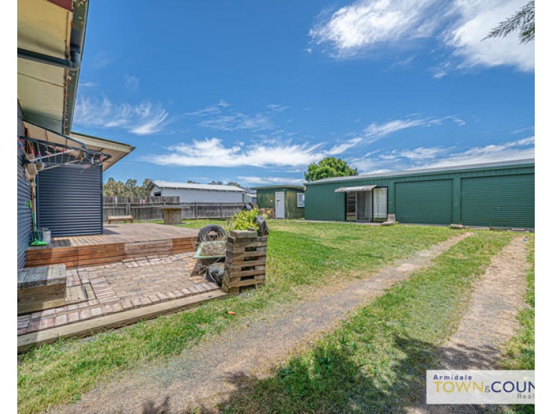 8 Stephens Street, Armidale NSW 2350
