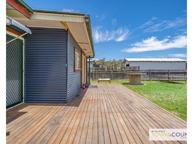 8 Stephens Street, Armidale NSW 2350