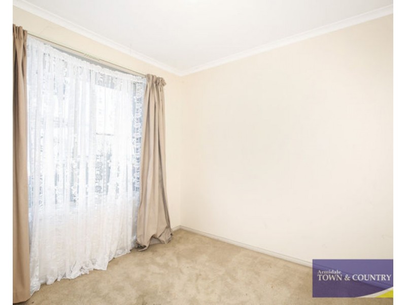 2/15 McShane Avenue, Armidale NSW 2350