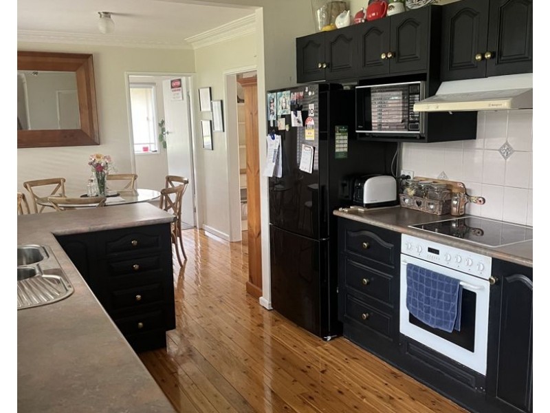 94 Lynches Road, Armidale NSW 2350