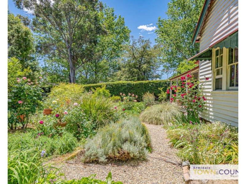 79 Mundays Lane, Armidale NSW 2350