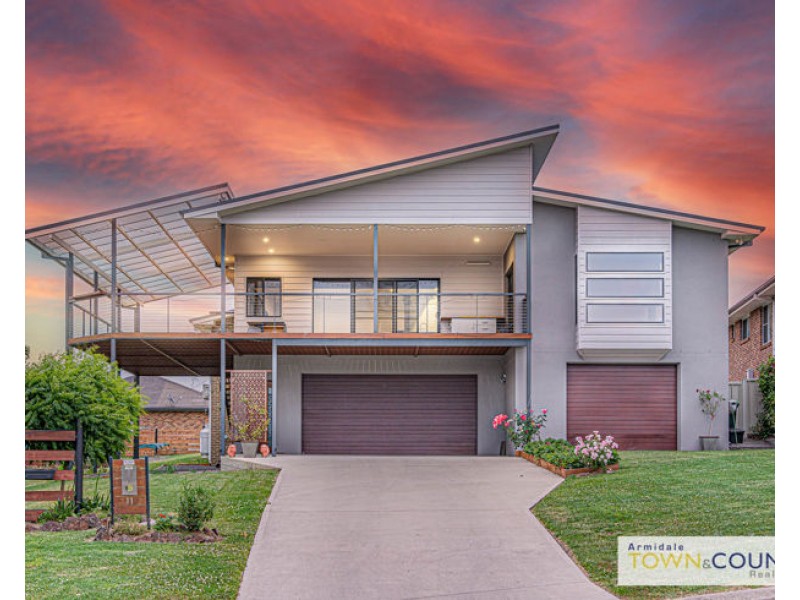 11 Bill Watson Court, Armidale NSW 2350