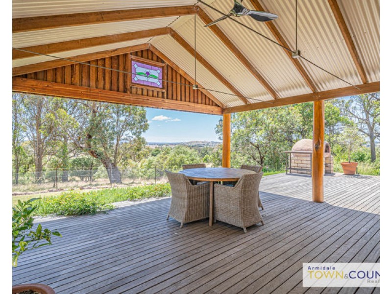206 Mundays Lane, Armidale NSW 2350