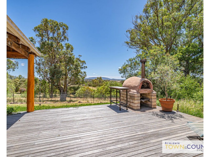 206 Mundays Lane, Armidale NSW 2350