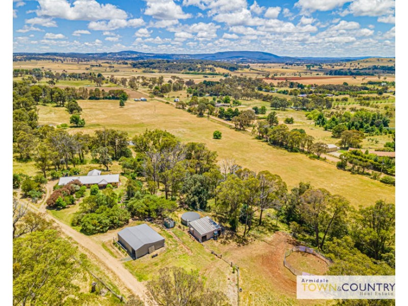 206 Mundays Lane, Armidale NSW 2350