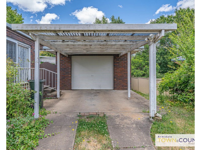 35 Penfold Place, Armidale NSW 2350