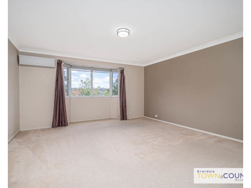 35 Penfold Place, Armidale NSW 2350