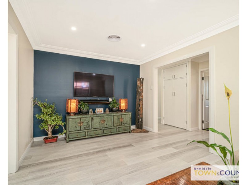 13 Jubilee Road, Armidale NSW 2350