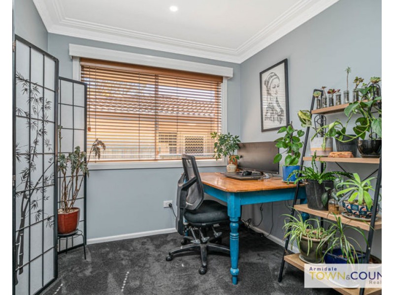 13 Jubilee Road, Armidale NSW 2350