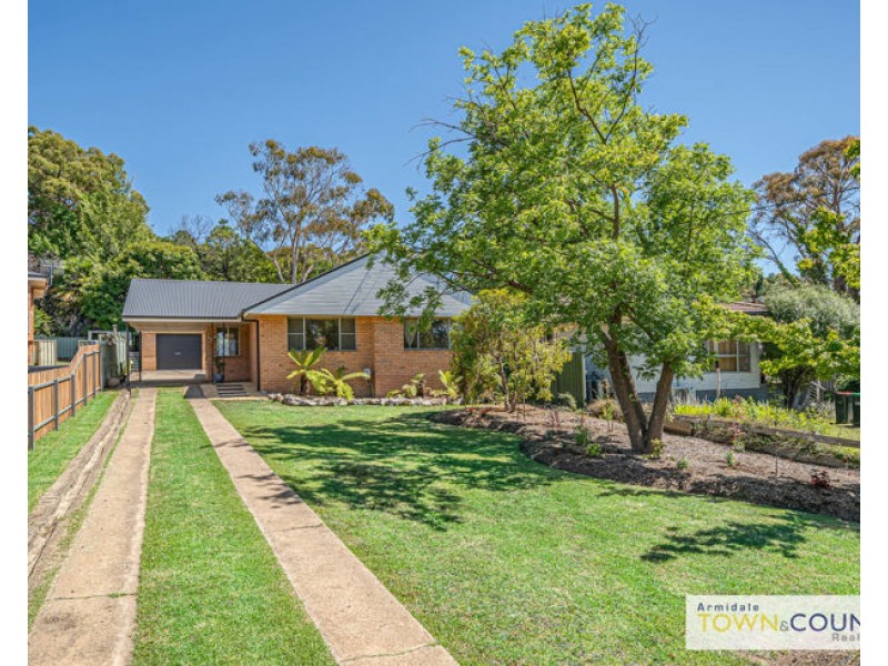 13 Jubilee Road, Armidale NSW 2350
