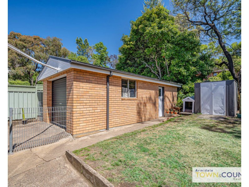 13 Jubilee Road, Armidale NSW 2350