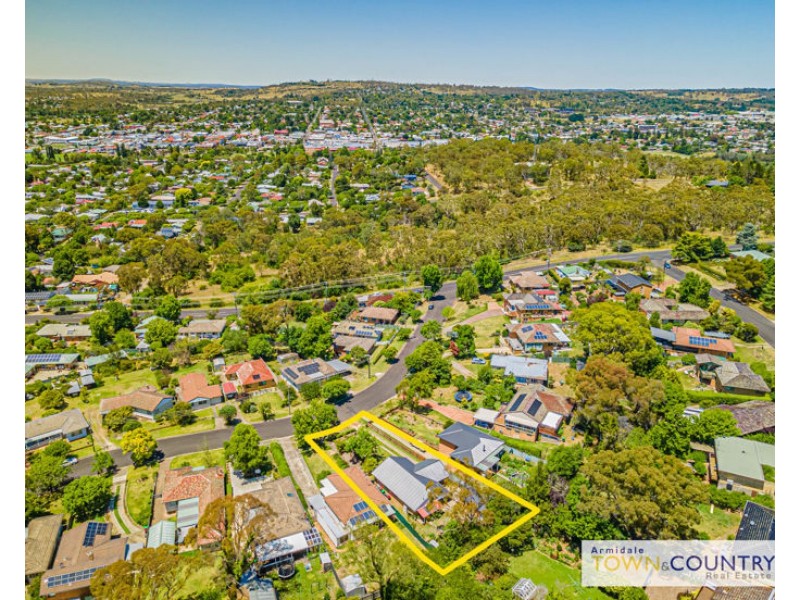13 Jubilee Road, Armidale NSW 2350