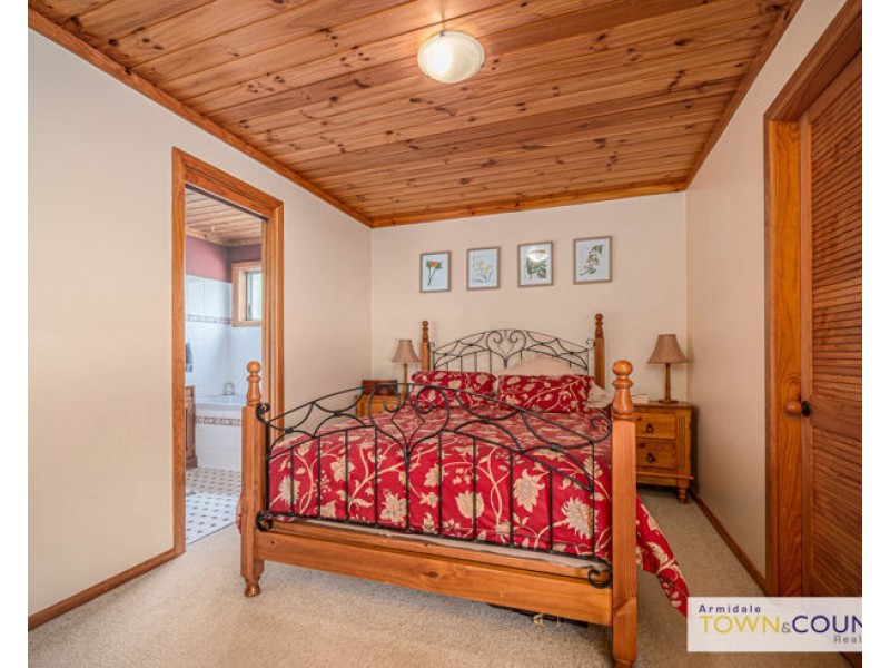38 Panseyfield Road, Armidale NSW 2350