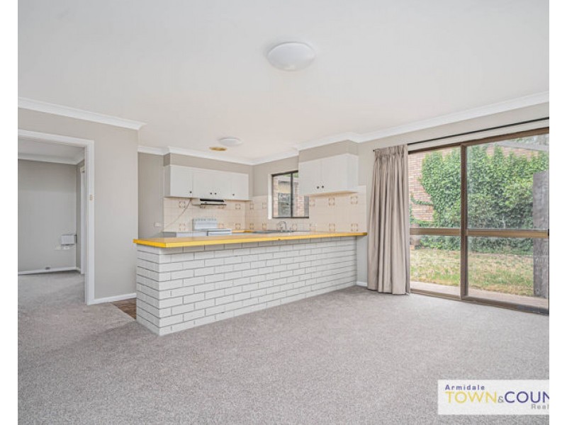 4 Harrison Place, Armidale NSW 2350