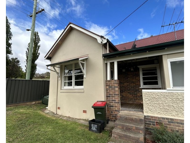 1/61 Markham Street, Armidale NSW 2350