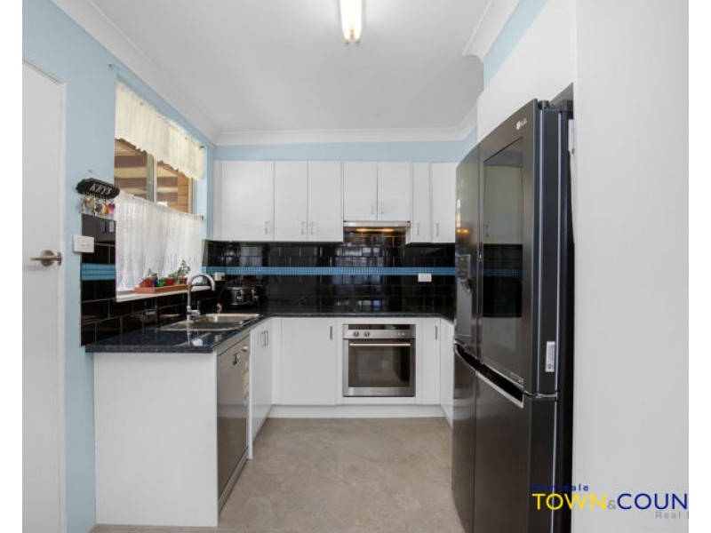 9 Kuranda Avenue, Armidale NSW 2350