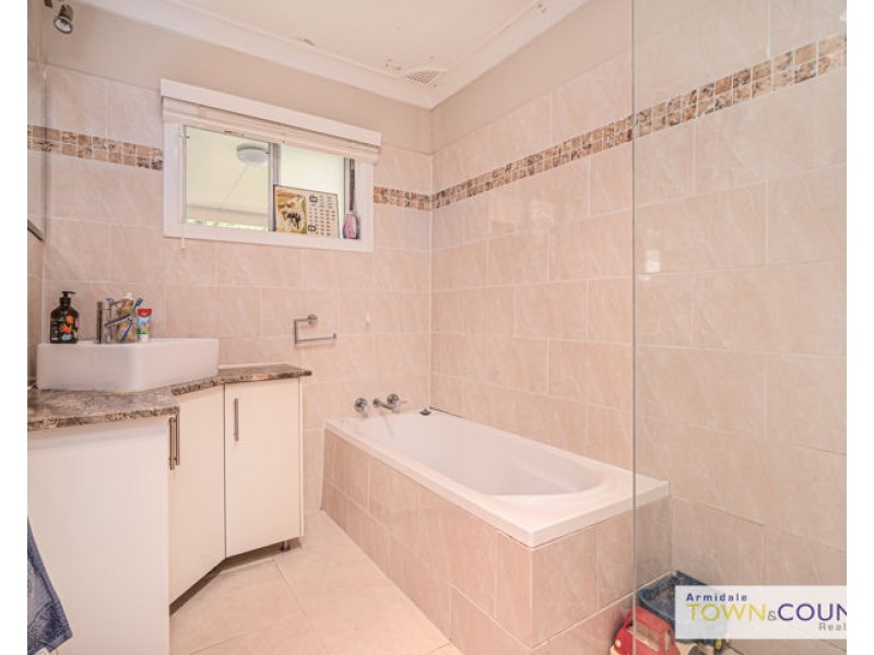 3 Bonnar Street, Armidale NSW 2350