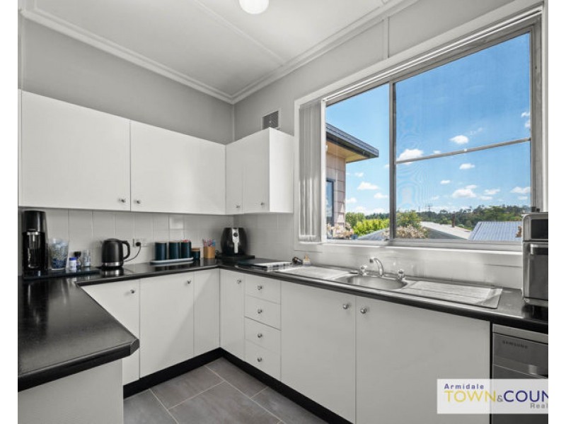 22 Uralla Street, Uralla NSW 2358