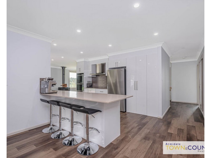 26 Barloo Road, Armidale NSW 2350