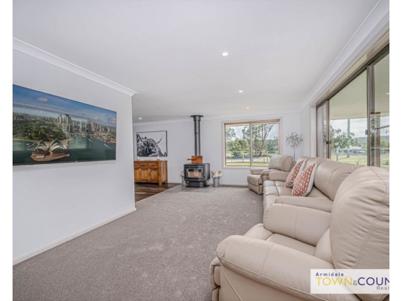 26 Barloo Road, Armidale NSW 2350