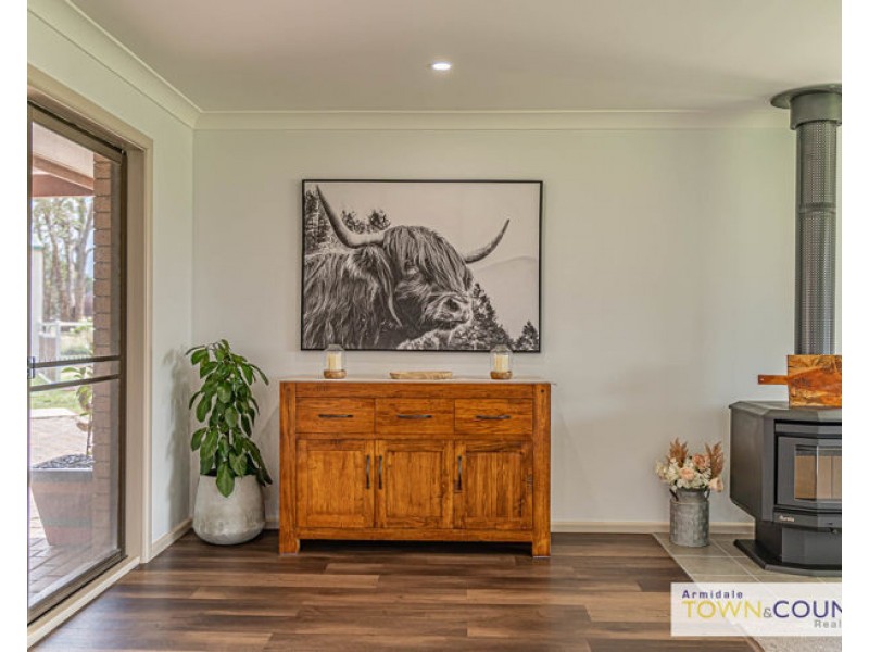 26 Barloo Road, Armidale NSW 2350