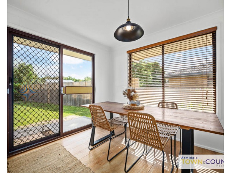 7 Cynthia Crescent, Armidale NSW 2350