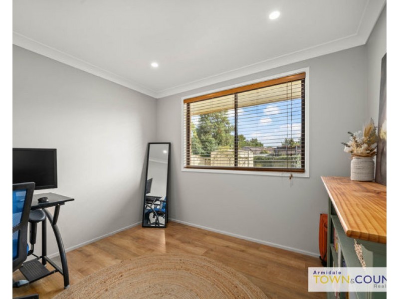 7 Cynthia Crescent, Armidale NSW 2350
