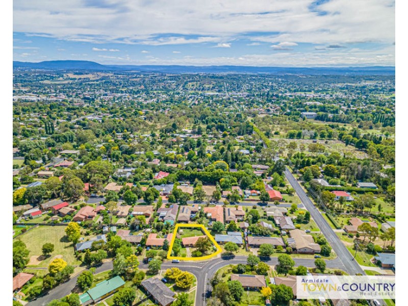 7 Cynthia Crescent, Armidale NSW 2350