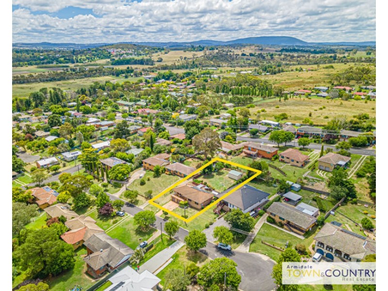 7 Schultz Avenue, Armidale NSW 2350