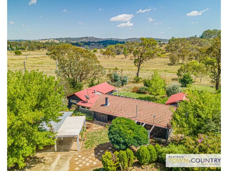 32 Pine Forest Road, Armidale NSW 2350