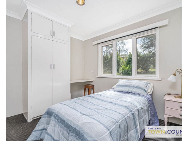 32 Pine Forest Road, Armidale NSW 2350