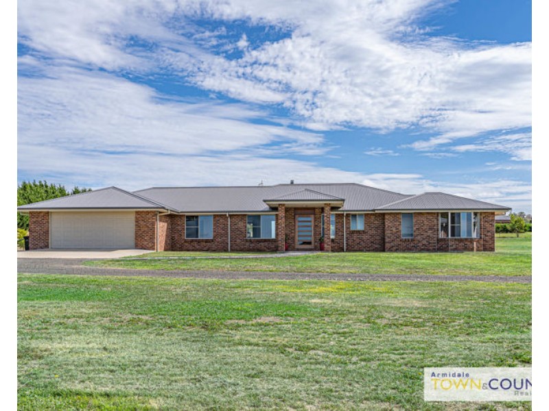 6-8 Nelson Place, Armidale NSW 2350