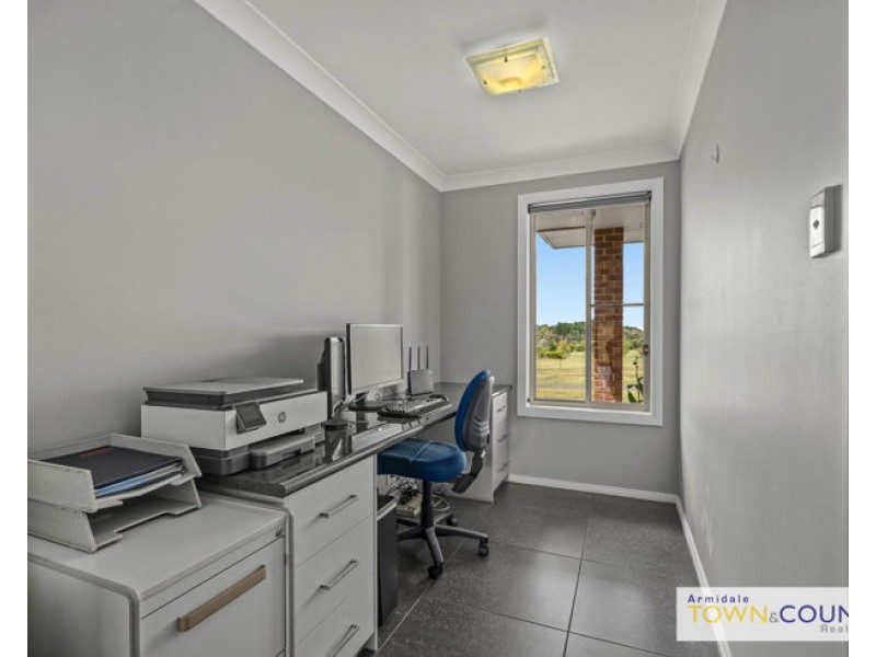 6-8 Nelson Place, Armidale NSW 2350