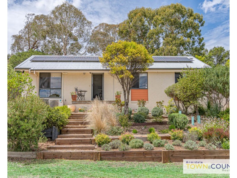 5 Birch Crescent, Armidale NSW 2350