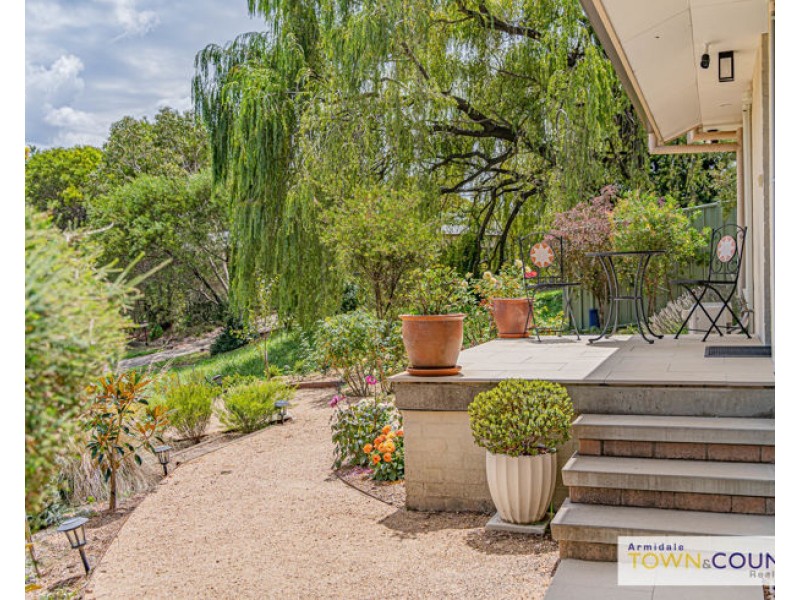 5 Birch Crescent, Armidale NSW 2350