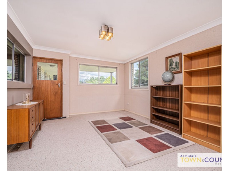 38 Grafton Road, Armidale NSW 2350