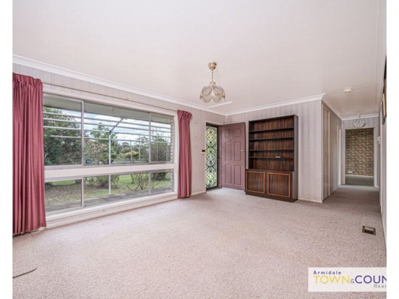 38 Grafton Road, Armidale NSW 2350