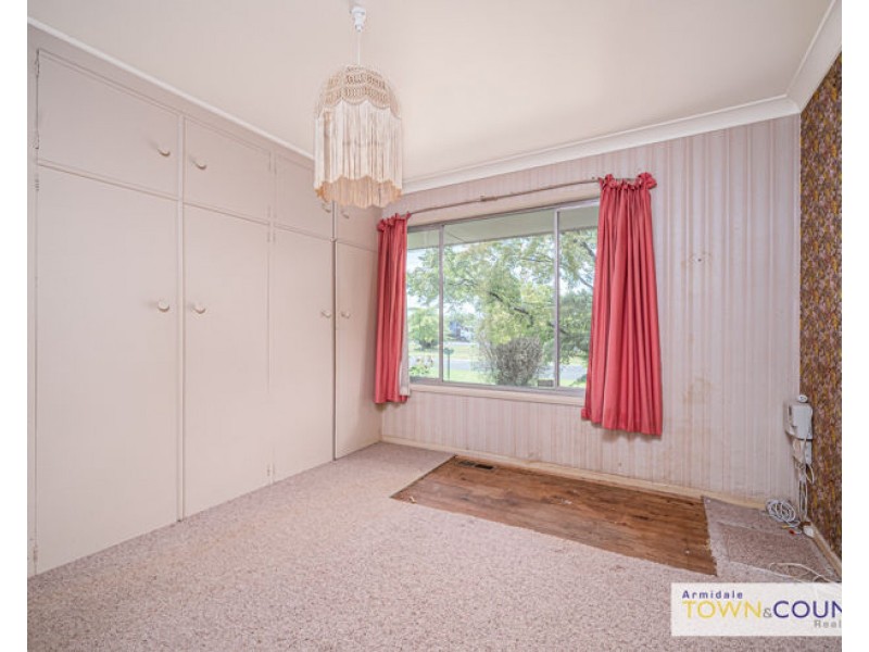 38 Grafton Road, Armidale NSW 2350