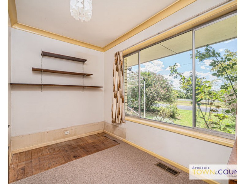 38 Grafton Road, Armidale NSW 2350