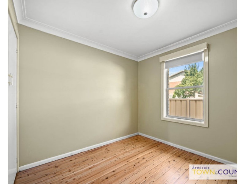 190 Barney Street, Armidale NSW 2350