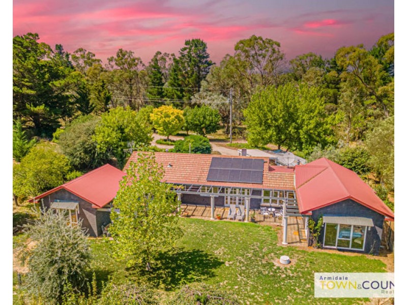 32 Pine Forest Road, Armidale NSW 2350