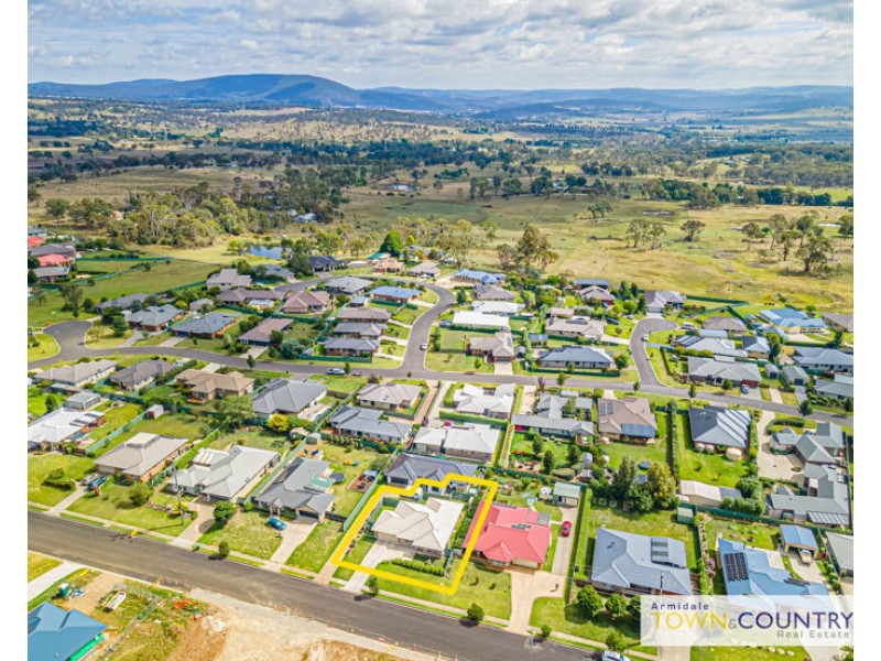 26 Link Road, Armidale NSW 2350