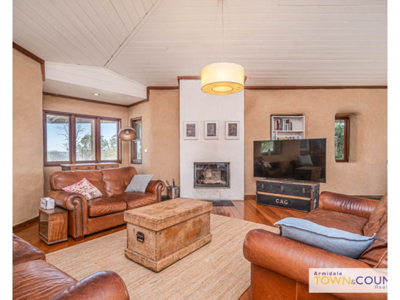 27 Stringybark Ridge Road, Armidale NSW 2350