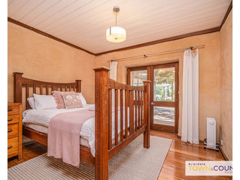 27 Stringybark Ridge Road, Armidale NSW 2350