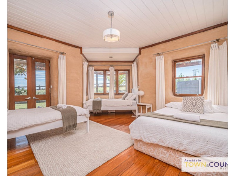 27 Stringybark Ridge Road, Armidale NSW 2350