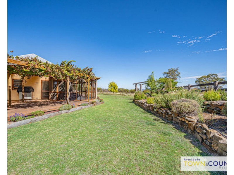 27 Stringybark Ridge Road, Armidale NSW 2350