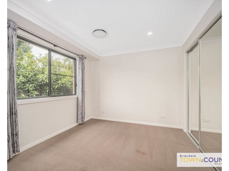 23 Holmfield Drive, Armidale NSW 2350